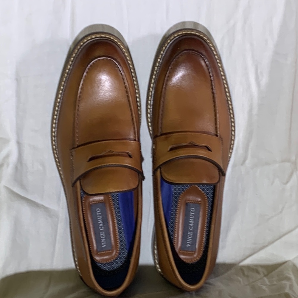 Brown Vince Camuto pennies, unworn.